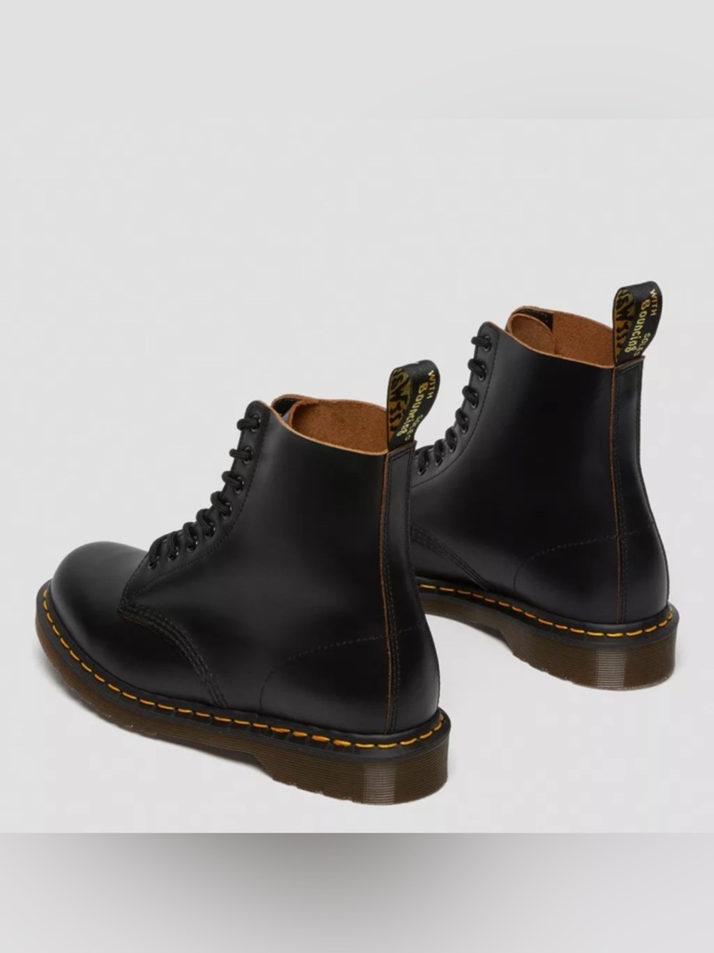 Brand new Dr. Marten’s 1460 vintage made in England black leather lace up boots - Picture 2 of 5